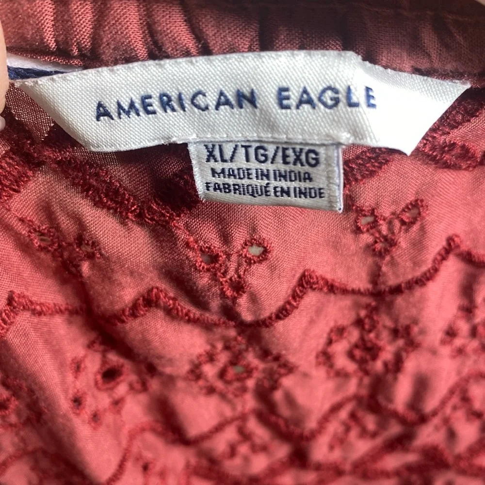 American Eagle‎ On/Off the Shoulder Puff Sleeve Cropped Eyelet Top Size XL